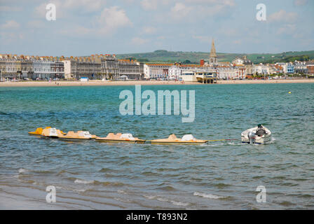 Weymouth, Dorset, UK. 11 mai 2019. Pédalos supplémentaires sont mis en service comme Weymouth obtient plus occupés. crédit : Stuart fretwell.Alamy Live News Banque D'Images