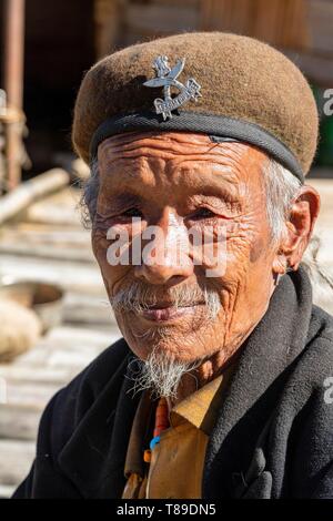 L'Inde, de l'Arunachal Pradesh, Lazu village, tribu d'OLO Banque D'Images