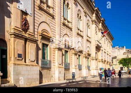 Italie, Sicile, Scicli, site du patrimoine mondial de l'UNESCO, l'hôtel de ville ou le Palais Municipio Banque D'Images