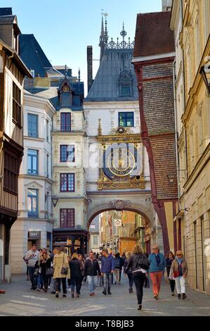 France, Seine-Maritime, Rouen, le Gros Horloge est une horloge astronomique datant du 16e siècle Banque D'Images