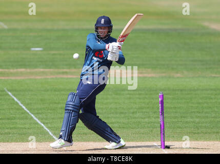 SOUTHAMPTON, Angleterre. 11 MAI 2019 : Joe racine de l'Angleterre joue un coup au cours de l'Angleterre v Pakistan, 2e Royal London Insurance International un jour match de cricket international. à l'Ageas Bowl Crédit : Mitchell Gunn/ESPA-Images/Alamy Live News Banque D'Images