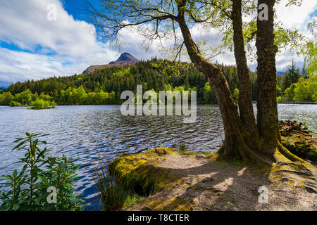 Lochan Glencoe et Pap of Glencoe mountain en Ecosse, Royaume-Uni Banque D'Images