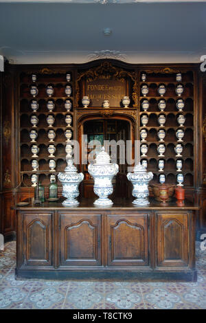 Auf dem Platz, wo Charles Nodier und die Brüder Lumières geboren und wo und seinen Gustave Courbet. résider, steht das Geburtshaus Victor von Banque D'Images