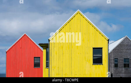 Le Inn at John O' Groats architecture moderne et coloré de hôtel à John O'Groats sur Côte Nord 500 route panoramiques en voiture dans le nord de l'Ecosse, Royaume-Uni Banque D'Images