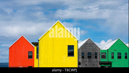 Le Inn at John O' Groats architecture moderne et coloré de hôtel à John O'Groats sur Côte Nord 500 route panoramiques en voiture dans le nord de l'Ecosse, Royaume-Uni Banque D'Images