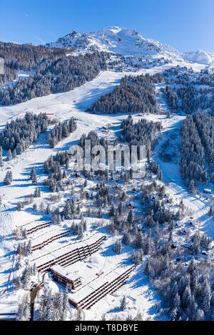 France, Savoie, massif de la Vanoise, la vallée de Haute Tarentaise, Les Arcs 2000, partie intégrante de l'espace Paradiski, vue du Club Med (vue aérienne) Banque D'Images