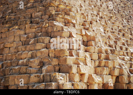 Les blocs en pierre de la grande pyramide de Khéops au Caire, Egypte Banque D'Images