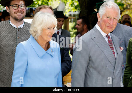 Glonn, Deutschland. 10 mai, 2019. La duchesse de Cornouailles Camilla et le Prince Charles visite de la British Royal sur la ferme biologique Herrmannsdorfer. Landwerkstatten Glonn, 10.05.2019 | Conditions de crédit dans le monde entier : dpa/Alamy Live News Banque D'Images