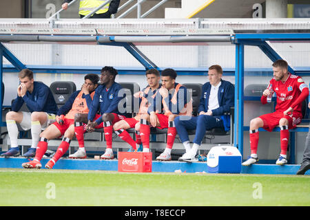 Paderborn, Allemagne. 12 mai, 2019. Les joueurs assis Hamburger déçu sur le banc, frustré, frustré, fin-taux, déçu, déçu, déçu, déçu, triste, plein la figure, paysage, football, 2.Bundesliga, 33.journée, SC Paderborn 07 (PB) - HSV Hamburg Hambourg Hambourg (HH) 4 : 1 sur 12.05.2019 à Paderborn (Allemagne). ¬ | Conditions de crédit dans le monde entier : dpa/Alamy Live News Banque D'Images