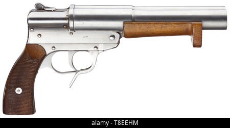 Un signal flare pistol Walther mod. SLd, U-Bootswaffe Cal. 4 (26,65 mm), no. 888. Alésages lumineux, longueur 230 mm. Longueur totale 340 mm. La preuve de la couronne/BU. Fabriqué en 1939. Borne de signal. Sur le côté gauche du châssis Walther dénomination sociale, mais on ne sait pas précisément à côté de l'acceptation de la marine mark eagle/swastika/M/III/3. Sélecteur de feu marqué 'l' et 'r' pour seule prise par la gauche ou la droite le baril et "oppelschuss' simultanément pour les deux tirs de canons. Fabrication de toutes les pièces de poli mat Nirosta acier à haute teneur, en partie encore dans sa graisse d'origine. , Additional-Rights Clearance-Info-noyer-Not-Available Banque D'Images