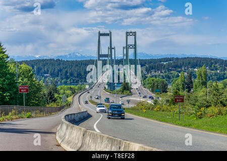 Deux ponts de suspension connu sous le pont Narrows à Tacoma, Washington. Banque D'Images