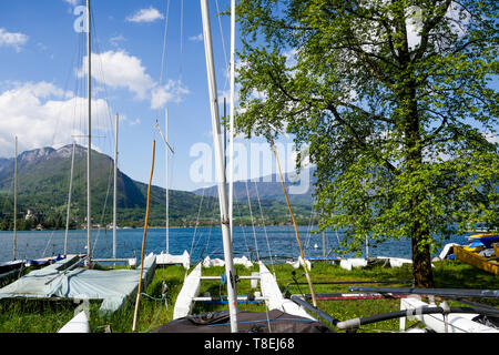 Port de Plaisance, Talloire, lac d'Annecy, Haute-Savoie, France Banque D'Images