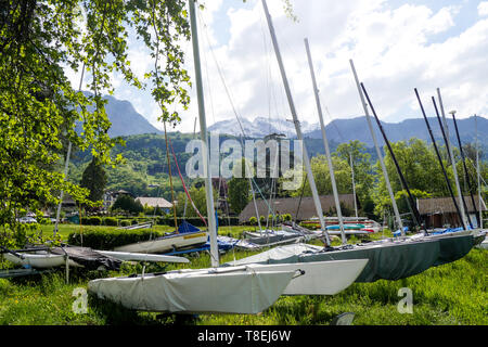 Port de Plaisance, Talloire, lac d'Annecy, Haute-Savoie, France Banque D'Images