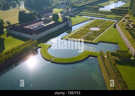 France, Val d'Oise, Parc Naturel Régional du Vexin Francais (parc naturel régional du Vexin Francais), Chaussy, Villarceaux estate (vue aérienne) Banque D'Images