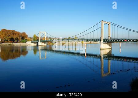France, Drôme, Tain l'Hermitage, la porte du Rhône entre Tain l'Hermitage et Tournon sur Rhone, Ardèche (07) Banque D'Images