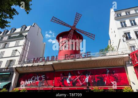 France, Paris, 18ème arrondissement, boulevard de Clichy, le cabaret le Moulin Rouge (Moulin Rouge, marque commerciale, demande d'autorisation nécessaire avant la publication) Banque D'Images