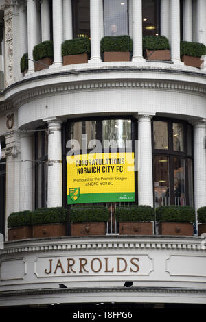 FC Norwich Norwich en défilé pour célébrer remportant le championnat et la promotion à la Premier League. Norwich, UK 6/5/19 Banque D'Images