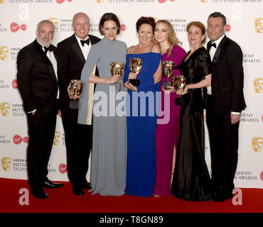 La photo doit être crédité ©Presse Alpha 079965 12/05/2019 Kim Bodnia, Colin Wratten, Phoebe Waller-Bridge, Fiona Shaw, Jodie Comer, Sally Woodward Gentle, Lee Morris Virgin Media Bafta TV British Academy Television Awards Press 2019 au Royal Festival Hall de Londres Banque D'Images