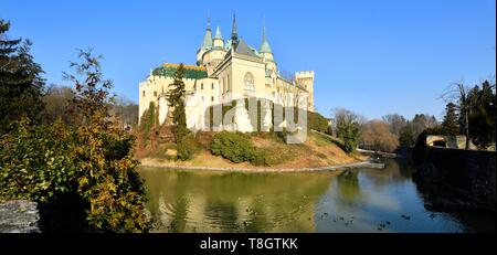 La Slovaquie, la Slovaquie centrale, Bojnice, Château de Bojnice, modifiée au 19ème siècle dans le style Renaissance Banque D'Images