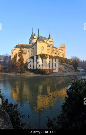 La Slovaquie, la Slovaquie centrale, Bojnice, Château de Bojnice, modifiée au 19ème siècle dans le style Renaissance Banque D'Images