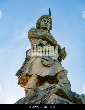 Monument du régiment Black Watch avec statue de Farquhar Shaw, Aberfeldy, Perthshire, Écosse, Royaume-Uni Banque D'Images