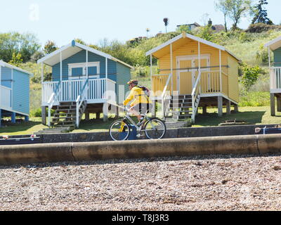 Minster sur Mer, Kent, UK. 14 mai, 2019. Météo France : une journée ensoleillée à Minster sur Mer, Kent. Credit : James Bell/Alamy Live News