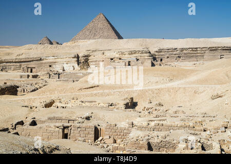 La grande pyramide de Gizeh, près du Caire, Egypte Plateau Banque D'Images