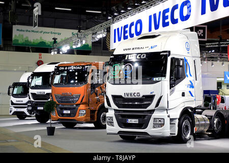 Helsinki, Finlande. 09 mai, 2019. Gamme de camions Iveco, sur la droite des NP 460 Iveco Stralis pour transport long, affichée sur Transport-Logistics en 2019 Messukeskus Helsinki, Finlande. Credit : Taina Sohlman/agefotostock Banque D'Images