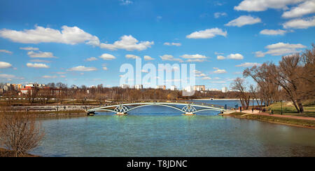 Tsaritsyno' 'homestead. Pont de la rivière. Vue de Moscou. La Russie. Banque D'Images