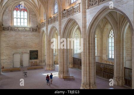 La France, l'Ain, Bourg en Bresse, Monastère Royal de Brou restauré en 2018, l'église de Saint Nicolas de Tolentino, chef d'oeuvre de style gothique flamboyant, la grande nef accueille des spectacles culturels Banque D'Images