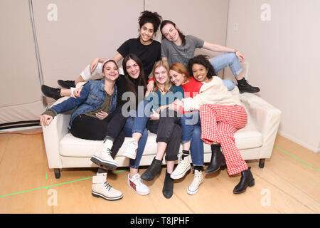 Les 'Macbeth' Red Bull Theatre production entreprise photocall au vignoble studios de pratique comprend : Sharlene Cruz, Ismenia Mendes, Lily Santiago, Isabelle Fuhrman, Sophie Kelly-Hedrick, AnnaSophia Robb, Ayana Workman Où : New York, New York, United States Quand : 12 Avr 2019 Crédit : Joseph Marzullo/WENN.com Banque D'Images