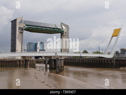 Vieux Port et zone médiévale convertie d'une marina et d'un quart du patrimoine à Hull,Humberside,Yorkshire,Angleterre,UK Banque D'Images