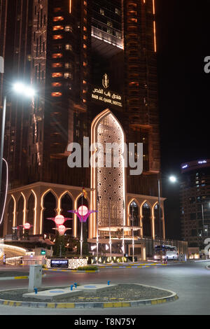 Abu Dhabi, UAE - 30 mars. 2019.La Bab Al Qasr Hotel dans la nuit Banque D'Images