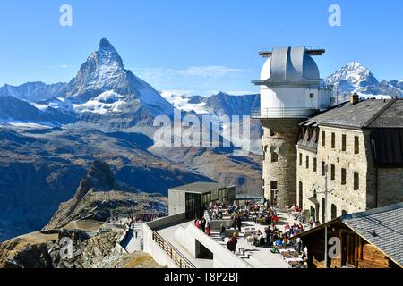 La Suisse, canton du Valais, Zermatt, Gornergrat (3100 m), point de vue sur le Mont Cervin (4478 m), l'hôtel Kulmhotel Gornergrat est l'hôtel le plus haut d'Europe à 3089 mètres d'altitude Banque D'Images