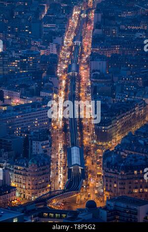 France, Paris, boulevard Garibaldi, et la ligne 6 du métro, au premier plan la station Sèvres-Lecourbe, Cambronne, La Motte-Picquet Grenelle et Dupleix Banque D'Images