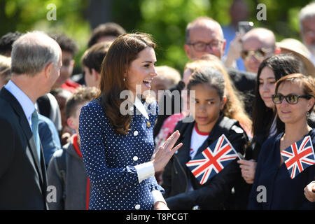 La duchesse de Cambridge arrive pour une visite à Bletchley Park pour voir une exposition spéciale D-Day dans le bâtiment nouvellement restauré de téléscripteur. Banque D'Images