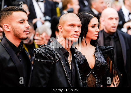Cannes, France. 14 mai, 2019.Jeremy Meeks et Andreea Sasu pose sur le tapis rouge pour la soirée d'ouverture du film, les morts ne meurent pas le mardi 14 mai 2019 au 72e Festival de Cannes, Palais des Festivals, Cannes. Sur la photo : Jeremy Meeks, Andreea Sasu. Photo par : Julie Edwards/Alamy Live News Banque D'Images