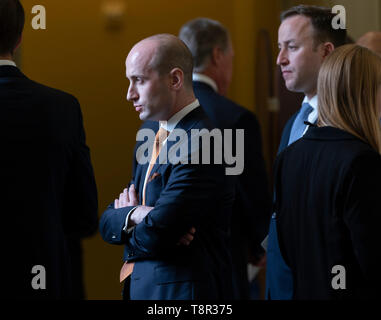Conseiller principal pour les politiques Stephen Miller participe à une réunion sur la colline du Capitole à Washington, DC, le 14 mai 2019. Crédit : Chris Kleponis/CNP /MediaPunch Banque D'Images