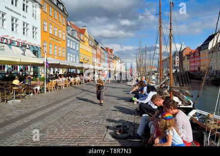 Le Danemark, la Nouvelle-Zélande, Copenhague, Nyhavn (nouveau port), façades colorées du quai de Nyhavn Banque D'Images