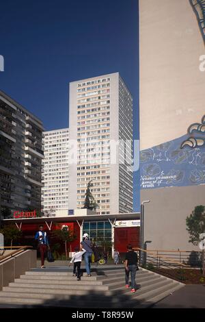 France, Paris, quartier chinois du xiiième arrondissement, la dalle Olympiade Banque D'Images