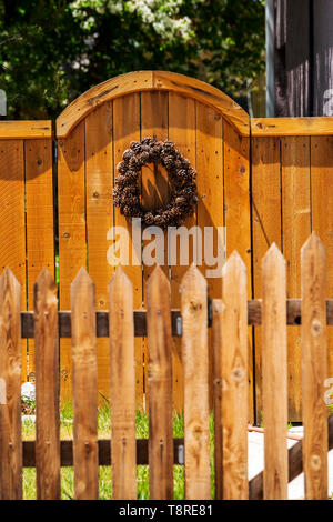 Clôture en bois & porte ; Salida, Colorado, USA Banque D'Images