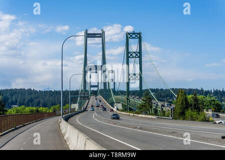 Deux ponts de suspension connu sous le pont Narrows à Tacoma, Washington. Banque D'Images