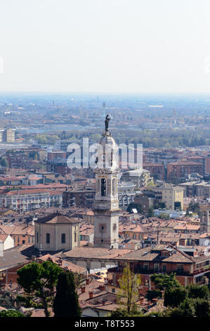 Détail de la belle ville de Bergame en Italie du Nord vu du dessus Banque D'Images