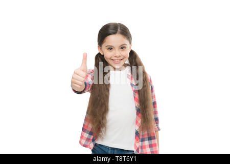 La vie de plus en plus de cheveux hack. Comment pousser les cheveux plus vite. Petit enfant fille vraiment les cheveux longs. Salon de coiffure. Maintenir une bonne hygiène et d'autogestion de la santé. L'unité de coupe en bout, à extrémités mortes peuvent aider à stimuler le rajeunissement. Banque D'Images