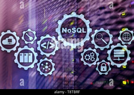 NoSQL. Langage de requête structuré. La technologie de base de données Concept. Arrière-plan de la salle serveur. Banque D'Images