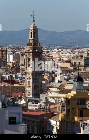 Vue sur la ville Vieille Ville, Vieille Ville, tour de l'église Santa Caterina, vue du Mirador Ateneo Mercantil, Valencia, Espagne Banque D'Images