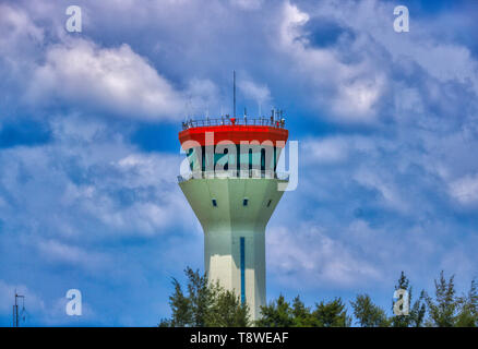 Cette photo montre la tour. La photo a été prise à l'aéroport international de Male Banque D'Images