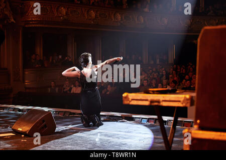 Jamala à concert solo à l'Opéra de Lviv Banque D'Images