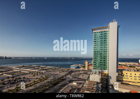 LUANDA/Angola - 10FEB2019 - Vue sur le centre-ville de Luanda à l'hôtel Presidente. Luanda. L'Angola. Banque D'Images