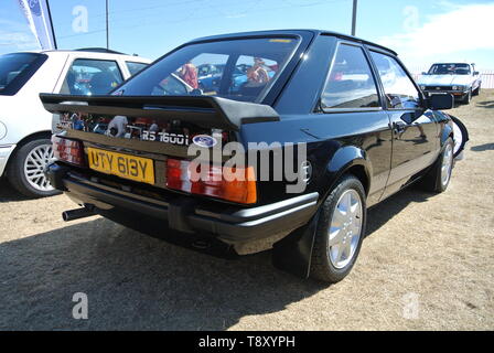 Ford Escort MK3 sans rouler sur l'affichage à l'Riviera Classic Car Show, Paignton, Devon, Angleterre. UK. Banque D'Images